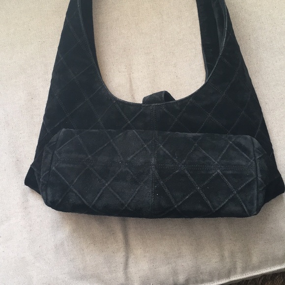 Vintage Black Chanel Quilted Suede Hobo. - Picture 7 of 13